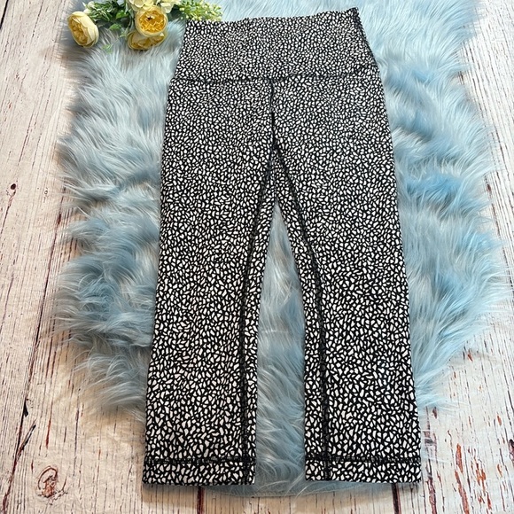 Lululemon Wunder Under Crop Leggings in Mosaic sz 4 - Picture 1 of 8